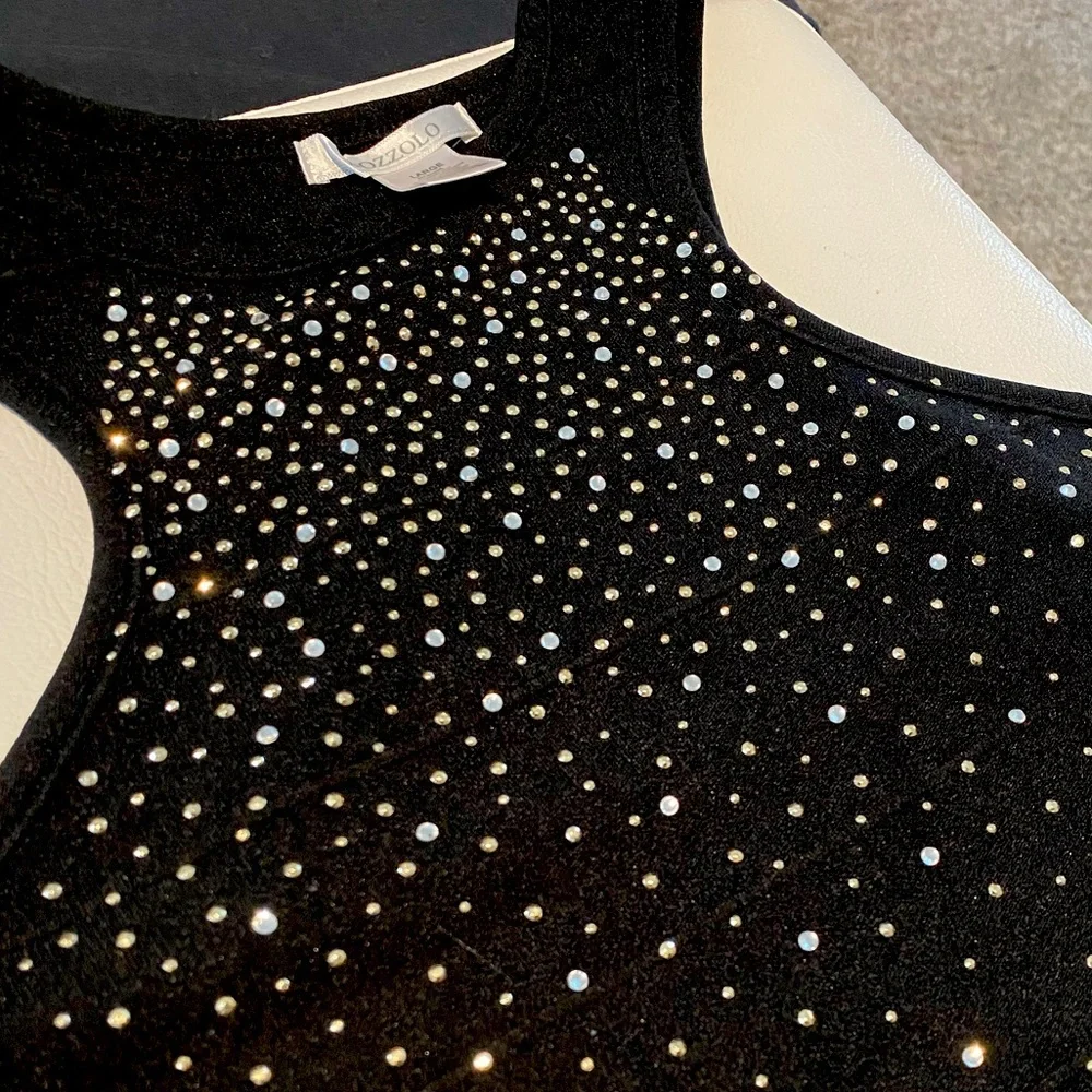 Black Crop Top - Picture 2 of 2